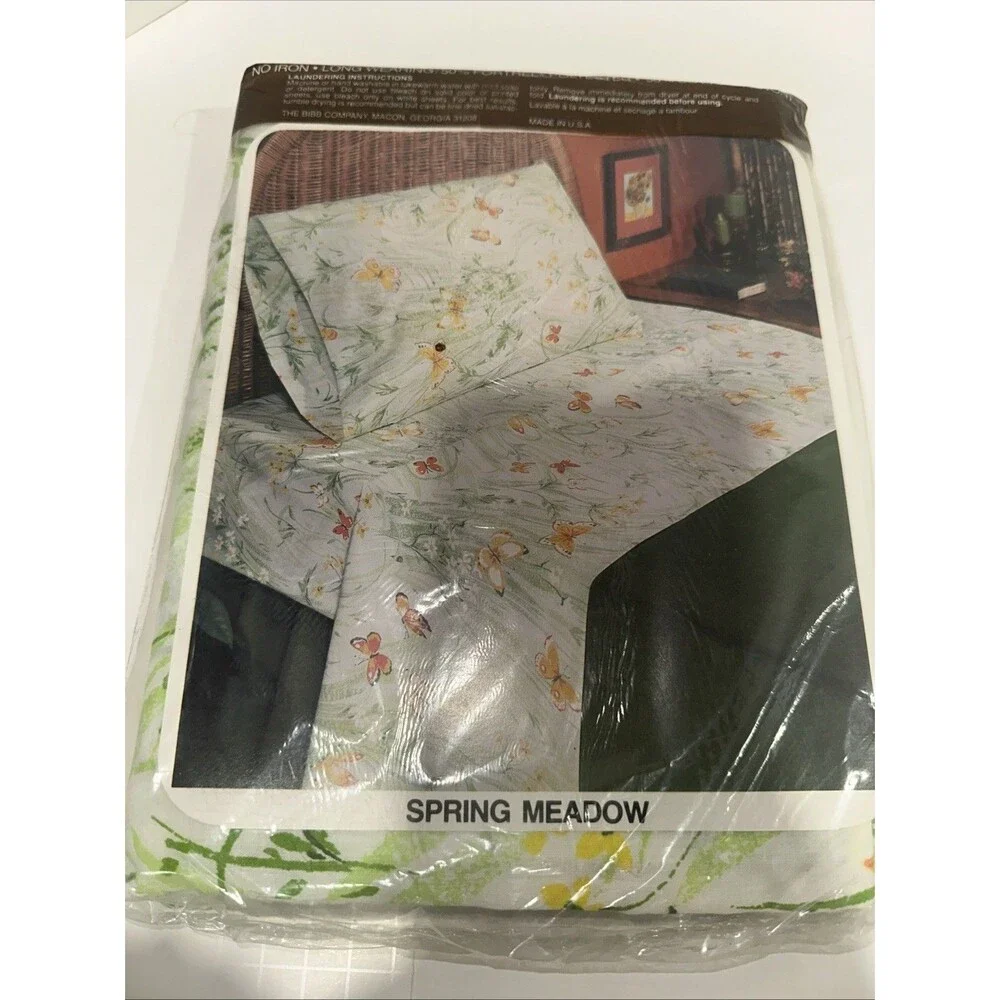 Vintage Room Concepts Bibb Spring Meadow Butterflies Flowers Double Flat Sheet
